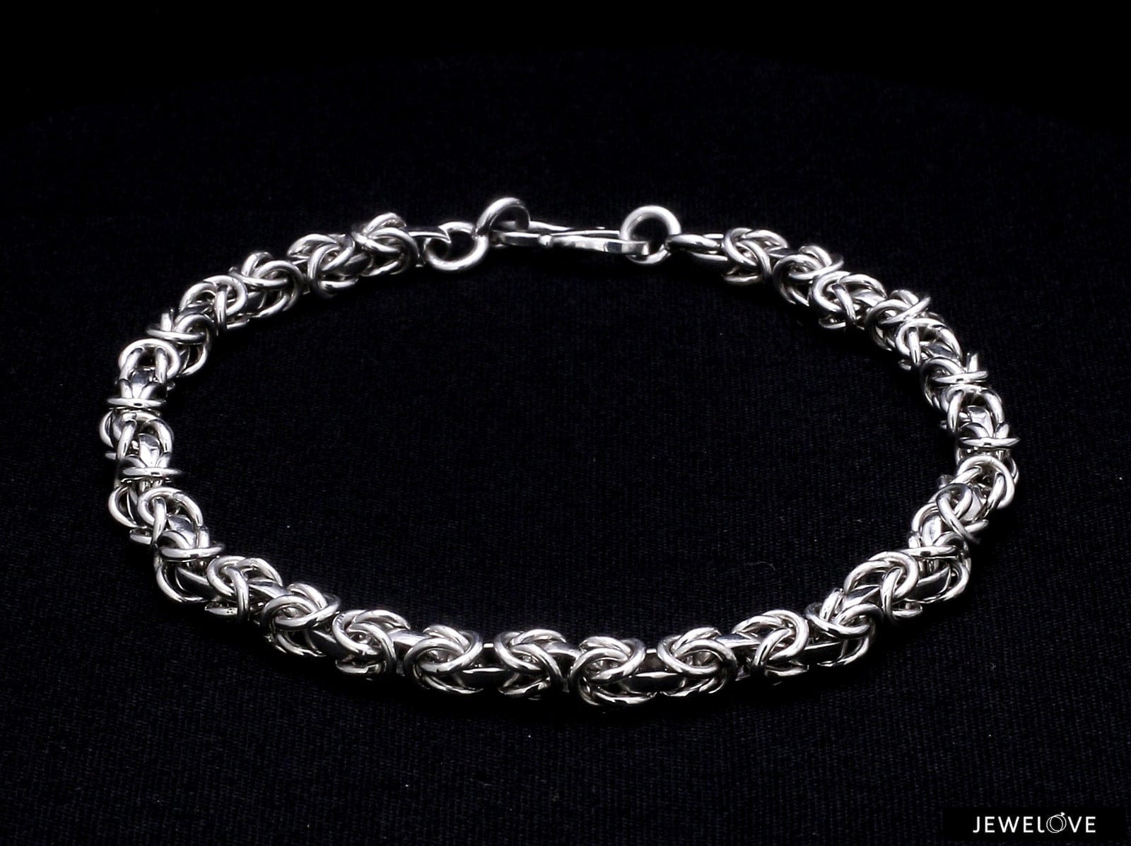 Curb Chain Bracelet in Platinum, 8mm | David Yurman